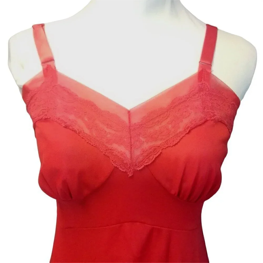 Vtg 50s Philmaid red full slip dress - Picture 3 of 8